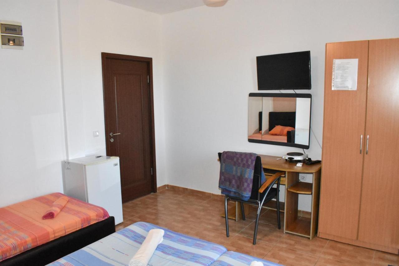 Apartments Murati Ulcinj Ngoại thất bức ảnh