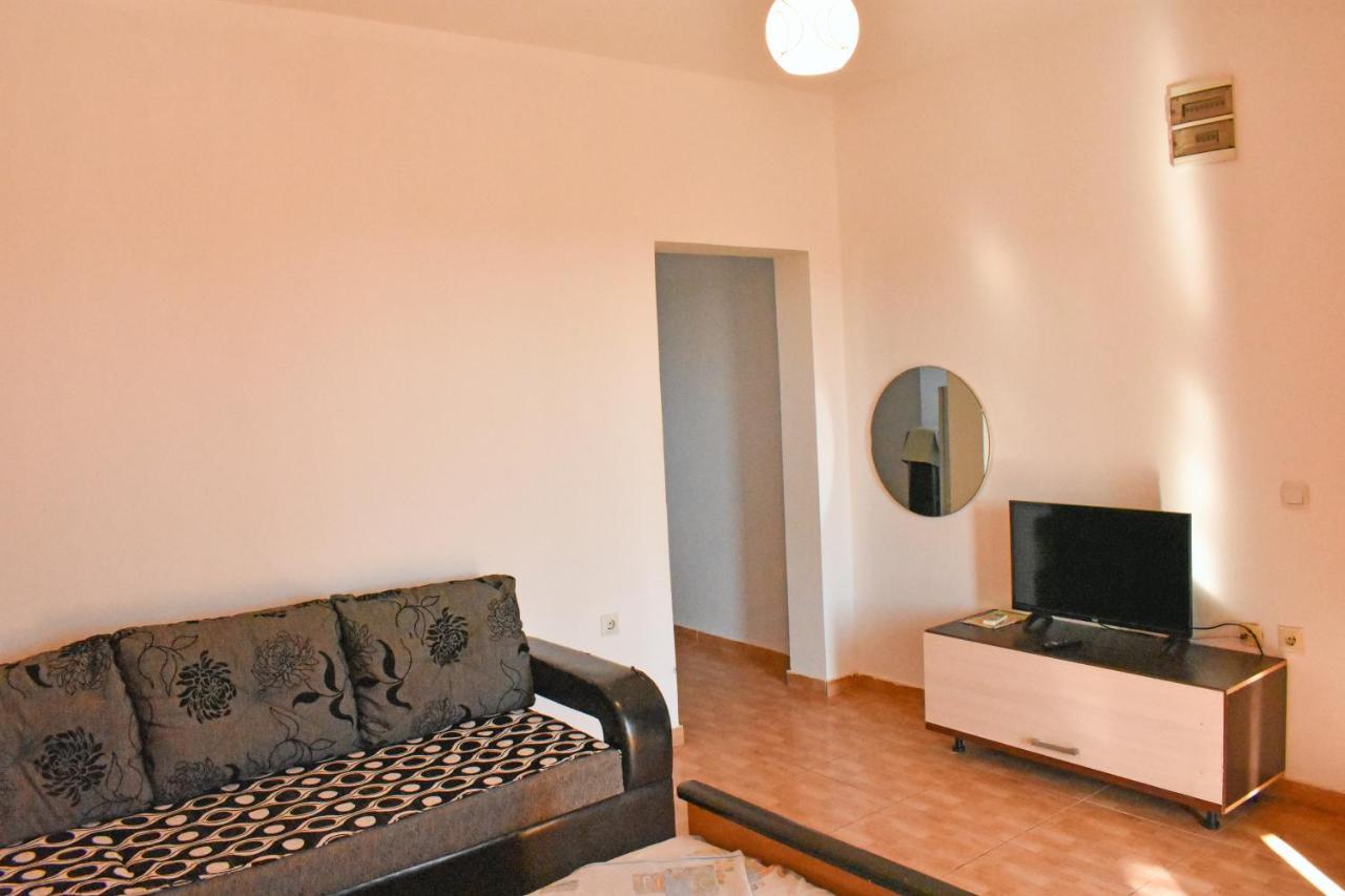 Apartments Murati Ulcinj Ngoại thất bức ảnh