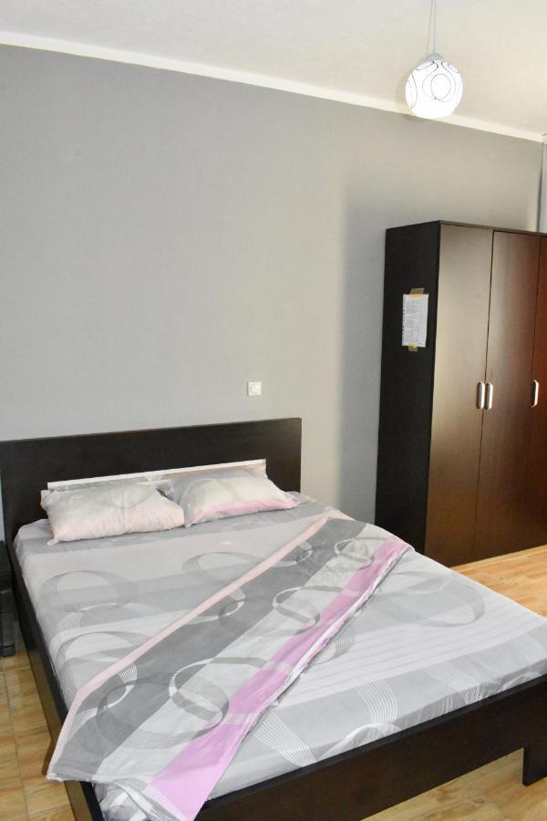 Apartments Murati Ulcinj Ngoại thất bức ảnh
